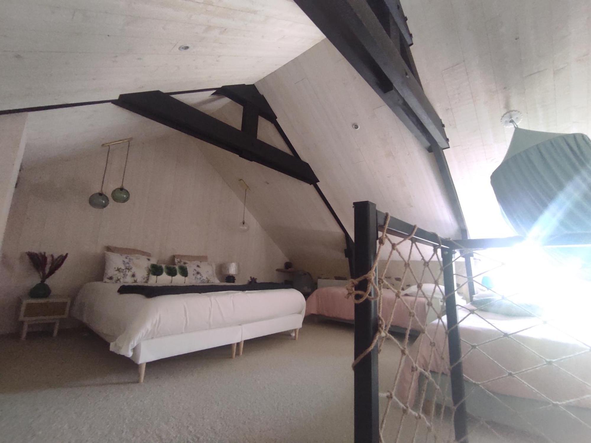 La Ville Es Riez Chambre D'Hotes Corseul Bagian luar foto