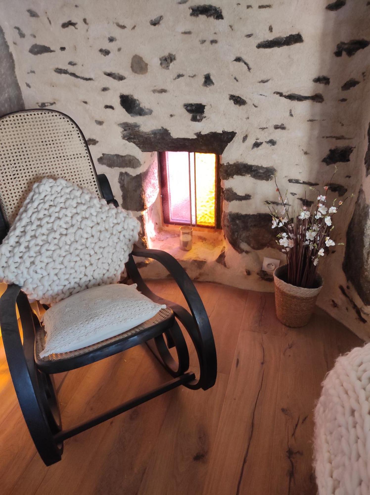 La Ville Es Riez Chambre D'Hotes Corseul Bagian luar foto